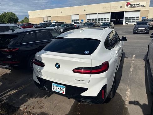 Used 2023 BMW X4 xDrive30i w/ M Sport Package AWD/4WD image 5