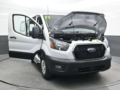 Used 2025 Ford Transit 250 Low Roof w/ Exterior Upgrade Package RWD image 47