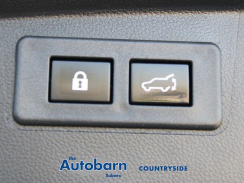 Used 2024 Subaru Outback Premium AWD/4WD image 27