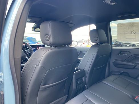 New 2025 Chevrolet Colorado LT w/ LT Convenience Package image 23