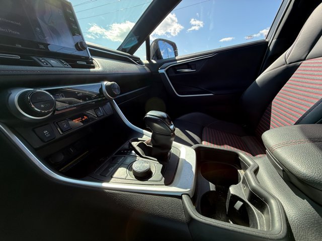 Used 2021 Toyota RAV4 XSE w/ Weather Package AWD/4WD image 28