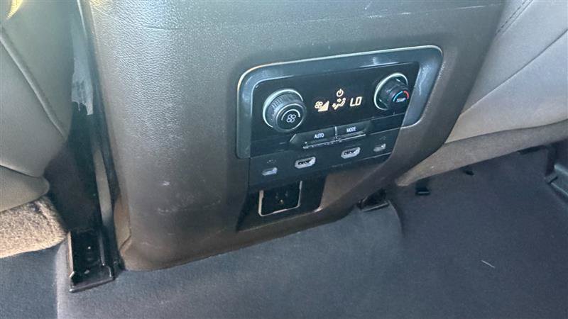 Used 2021 Chevrolet Suburban 4WD Z71 w/ Rear Media and Nav Package image 22