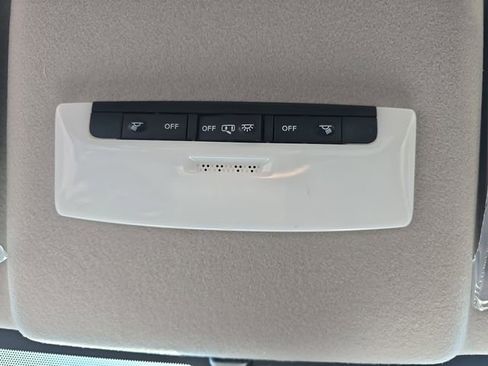 New 2025 Nissan Versa SV w/ Trunk Package image 26