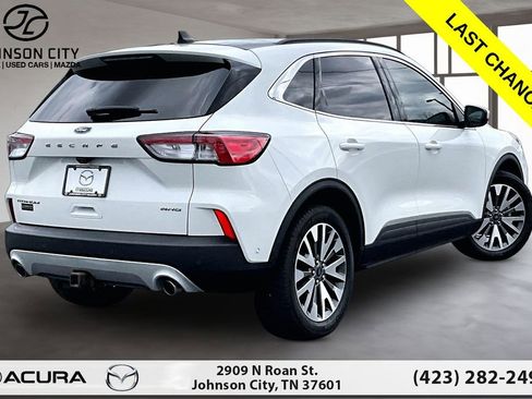 Used 2020 Ford Escape Titanium w/ Titanium Premium Package 2.0 AWD/4WD image 2