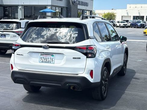 Used 2026 Subaru Forester Premium AWD/4WD image 6