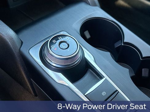 Used 2022 Ford Escape SE w/ SE Sport Appearance Package image 21