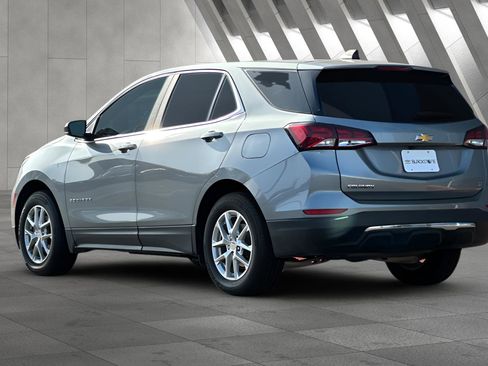 Used 2023 Chevrolet Equinox LT image 6