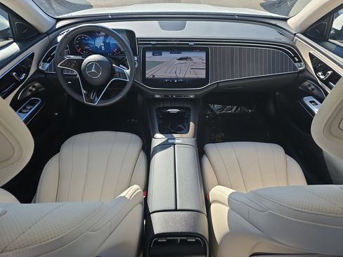 Used 2024 Mercedes-Benz E 450 E 450 image 13