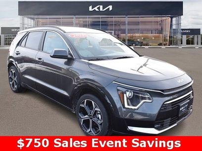 New 2025 Kia Niro EX Touring