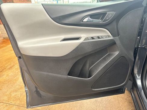 Used 2022 Chevrolet Equinox LT image 21