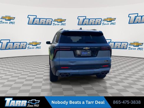 Used 2026 Chevrolet Traverse LT w/ Driver Confidence Package FWD image 7
