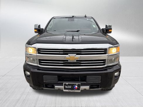 Used 2016 Chevrolet Silverado 2500 High Country w/ High Country Premium Package image 2