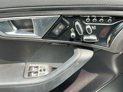 Used 2015 Jaguar F-TYPE S RWD image 20