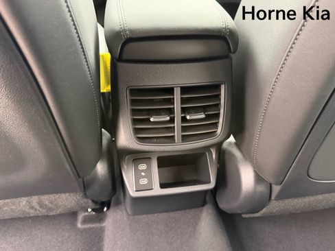 New 2026 Kia Seltos EX image 16