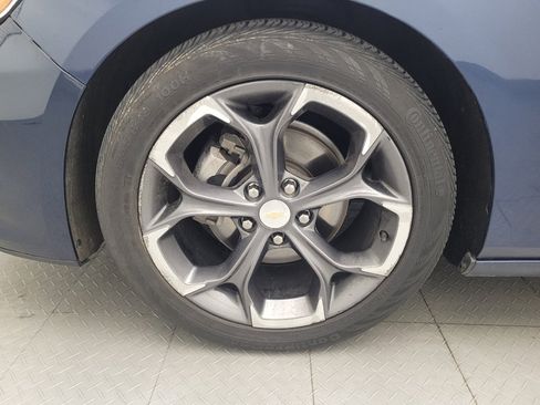 Used 2022 Chevrolet Malibu LT FWD image 31