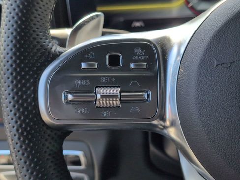 Used 2021 Mercedes-Benz G 63 AMG 4MATIC w/ G Manufaktur Interior Package image 17