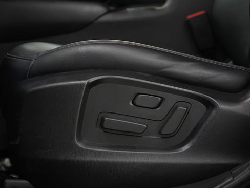 Used 2023 MAZDA CX-9 Touring image 23