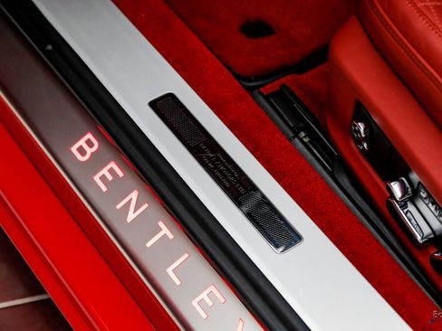 Used 2022 Bentley Continental GT image 47