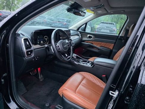 Certified 2023 Kia Sorento SX Prestige AWD/4WD image 17