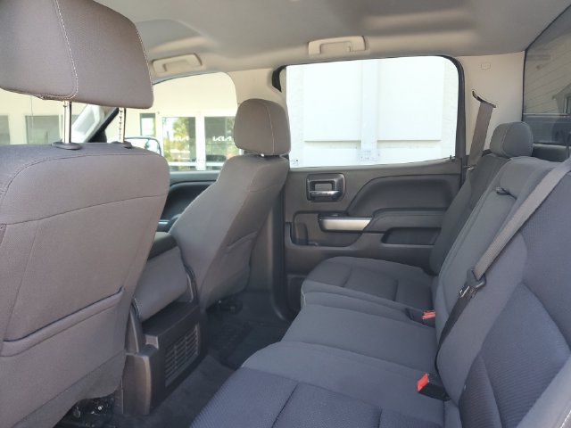 Used 2018 Chevrolet Silverado 1500 LT w/ LT Eassist Package RWD image 8