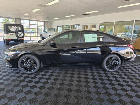 New 2026 Hyundai Elantra Sport w/ Cargo Package FWD image 6