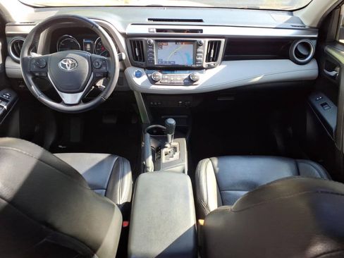 Used 2016 Toyota RAV4 XLE w/ Convenience Package AWD/4WD image 13