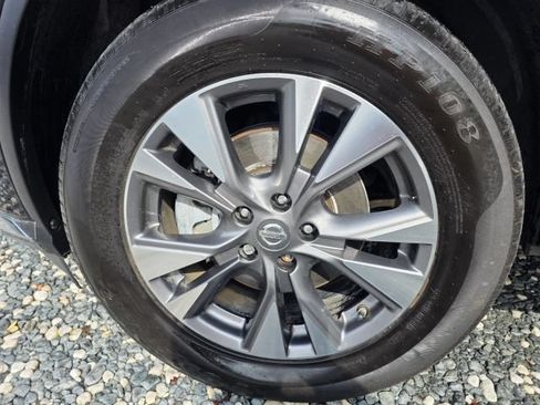 Used 2017 Nissan Murano SV AWD/4WD image 9
