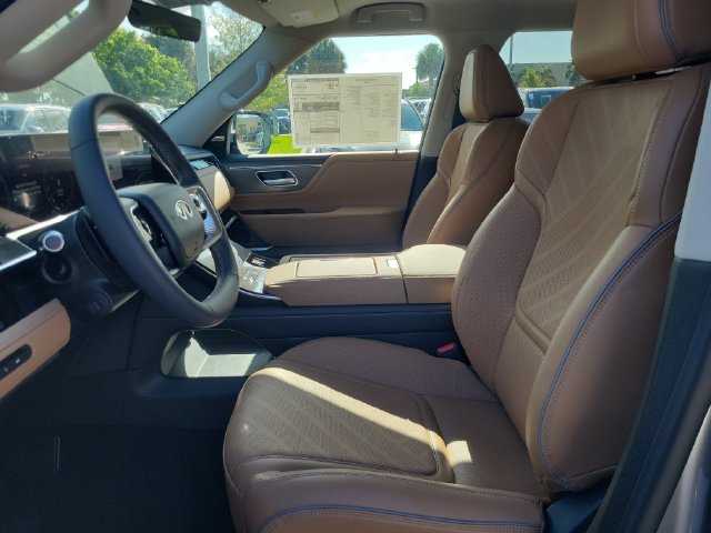 New 2027 INFINITI QX80 Luxe w/ Exterior Package RWD image 22