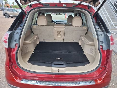 Used 2016 Nissan Rogue SL image 17