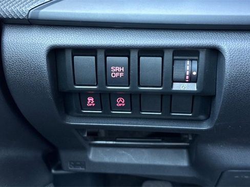 Used 2021 Subaru Forester image 30