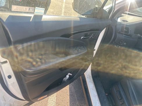 Used 2019 Honda Pilot Touring image 28