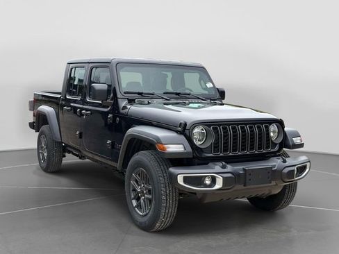 New 2026 Jeep Gladiator Sport image 1