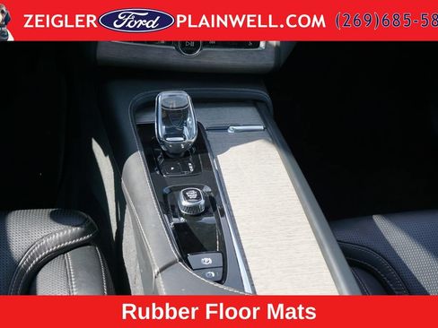 Used 2023 Volvo XC90 B6 Ultimate w/ Protection Package Premier AWD/4WD image 18