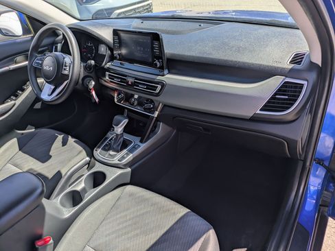 Used 2023 Kia Seltos LX AWD/4WD image 33