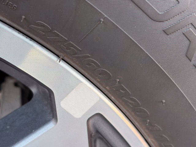 Used 2025 Ford Expedition Active AWD/4WD image 10