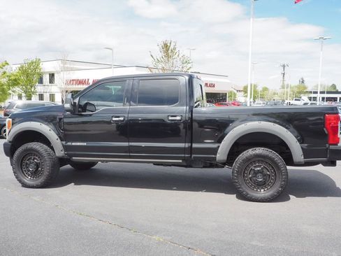 Used 2017 Ford F250 Platinum w/ FX4 Off-Road Package AWD/4WD image 3