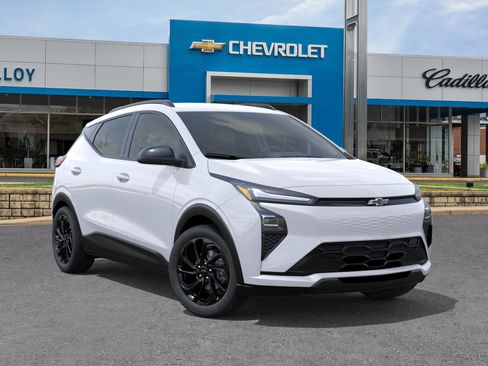 New 2027 Chevrolet Bolt RS FWD image 32