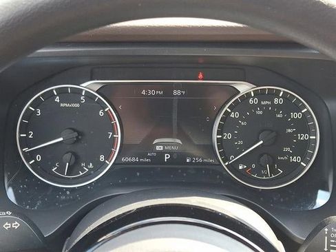 Certified 2021 Nissan Rogue SV image 20