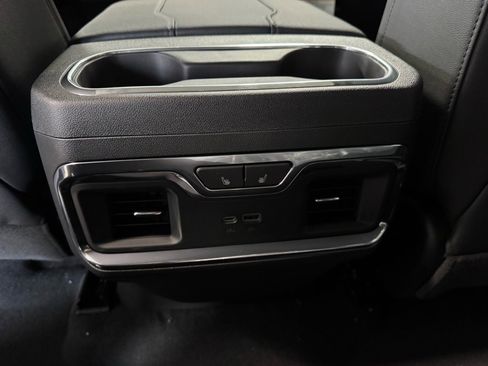 New 2026 GMC Sierra 1500 SLT w/ SLT Premium Plus Package image 12