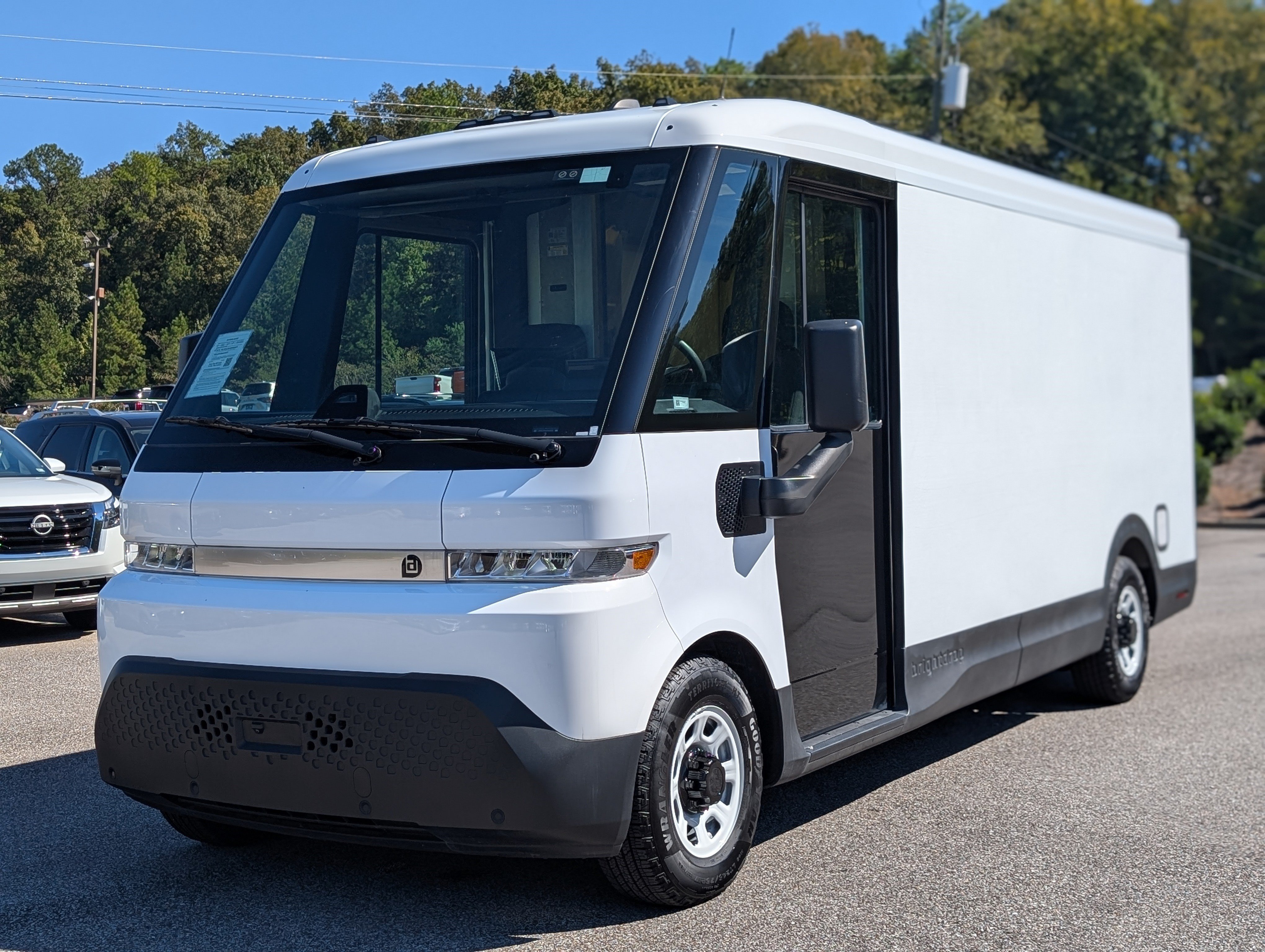 Used 2024 Chevrolet Brightdrop 600 w/ Commercial Equipment Package AWD/4WD image 5