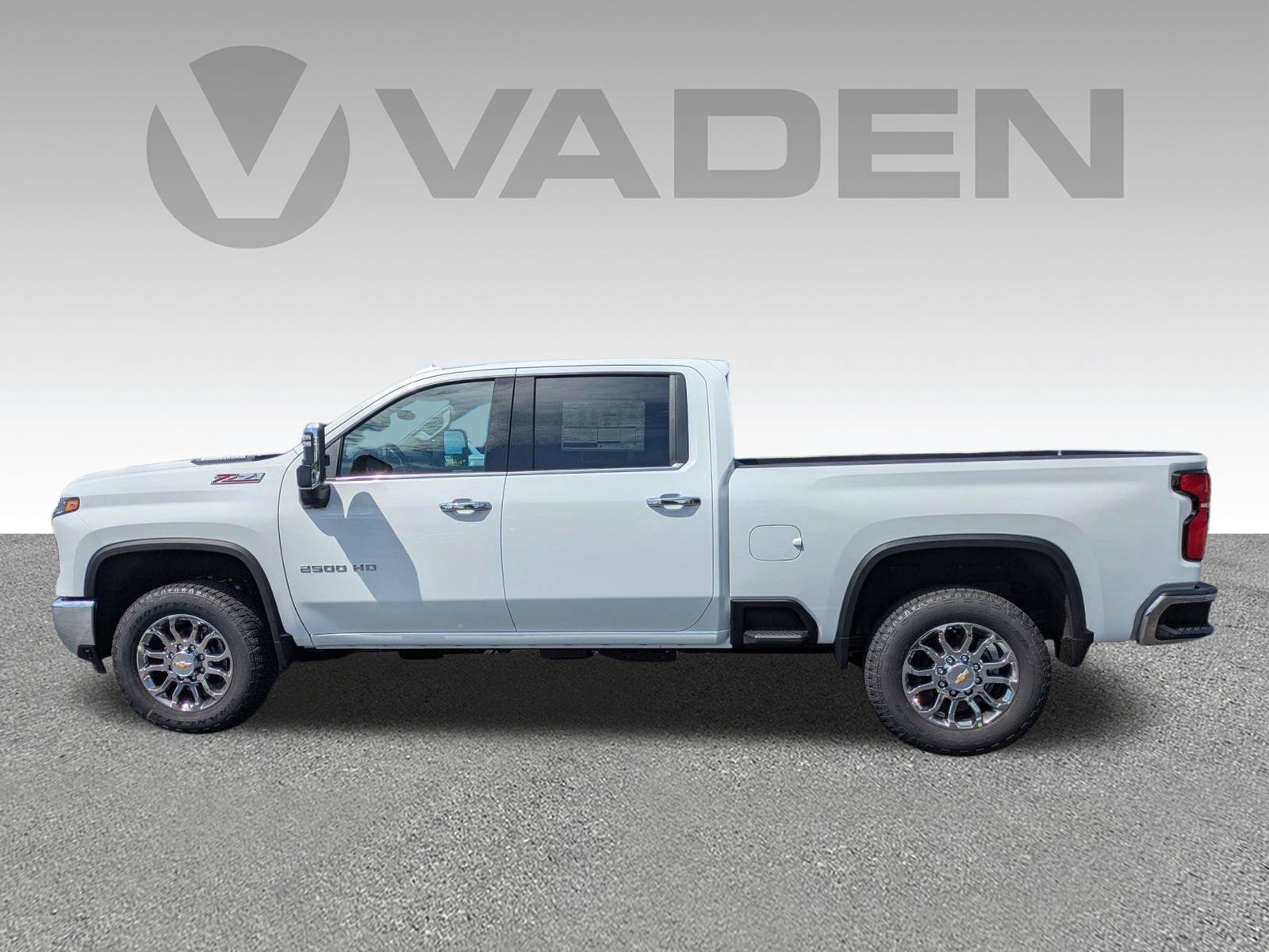 New 2026 Chevrolet Silverado 2500 LTZ w/ LTZ Plus Package AWD/4WD image 28