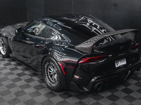 Used 2020 Toyota Supra RWD image 34