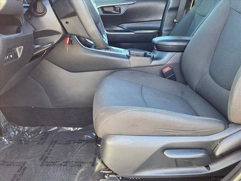 Used 2023 Toyota RAV4 LE image 15