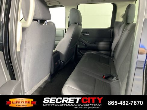 Used 2022 Nissan Frontier S w/ Technology Package AWD/4WD image 28