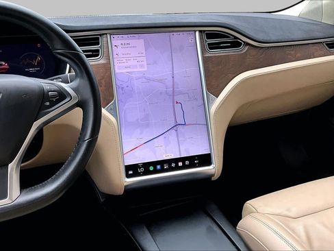 Used 2017 Tesla Model S 75D AWD/4WD image 6