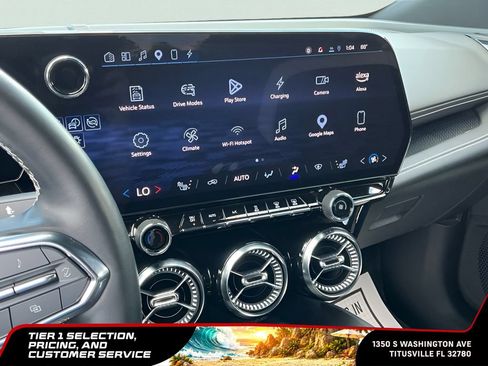 Used 2024 Chevrolet Blazer EV LT AWD/4WD image 31