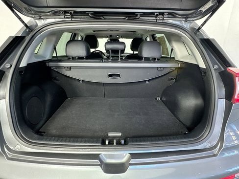 Used 2018 Kia Niro EX w/ EX Premium Package image 27
