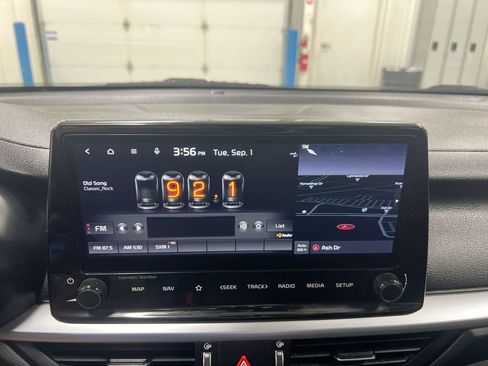 Used 2022 Kia Forte GT-Line w/ GT-Line Premium Package FWD image 14