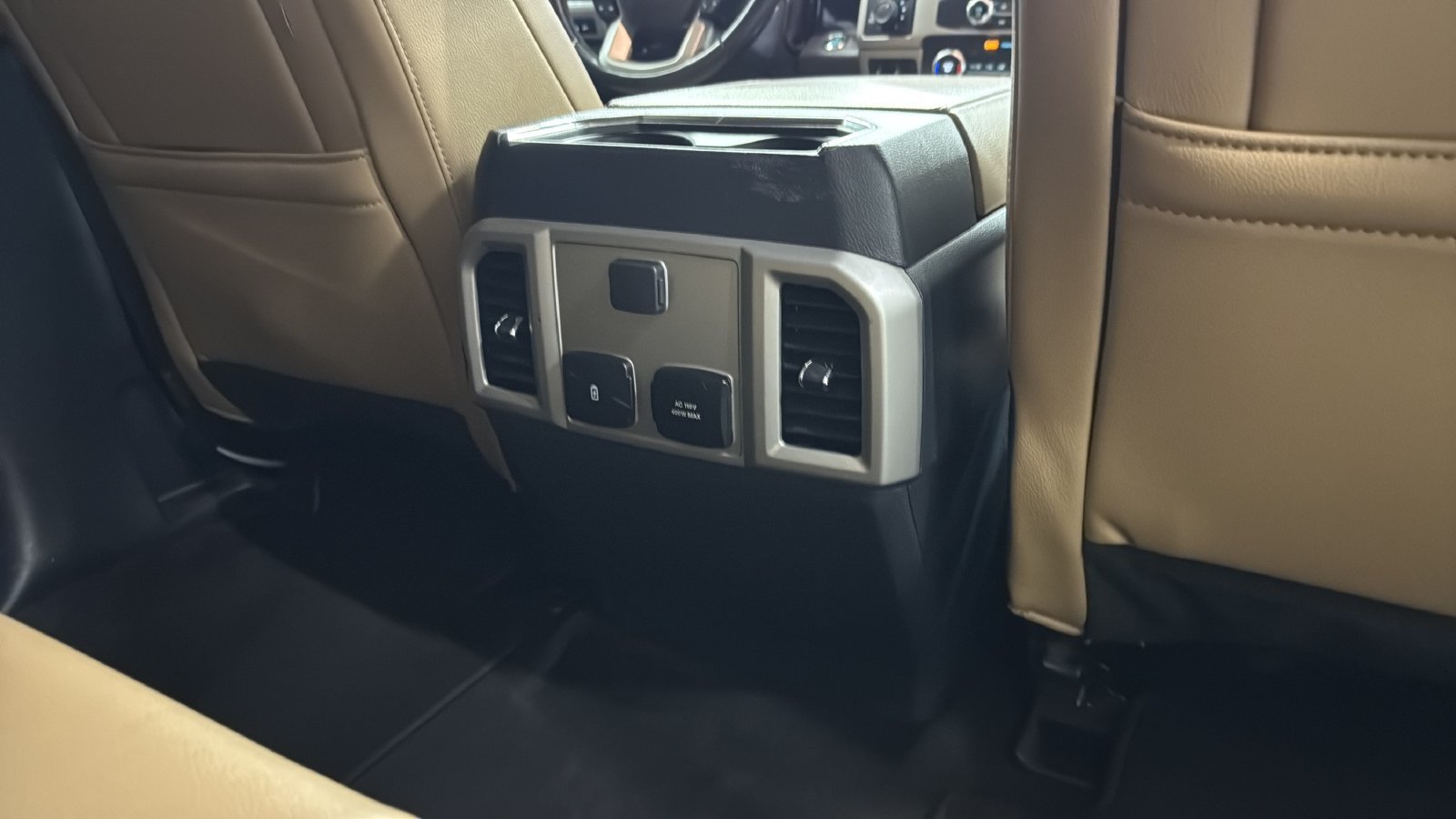 Used 2022 Ford F250 Lariat w/ Lariat Ultimate Package AWD/4WD image 27