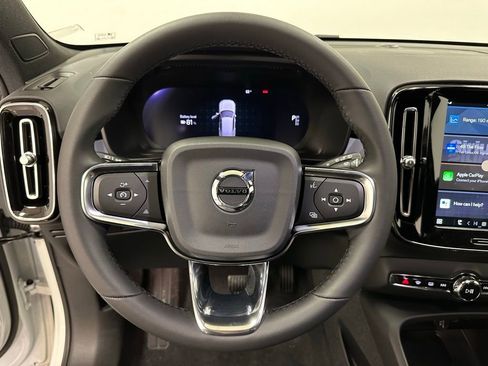 Certified 2024 Volvo XC40 Recharge Core w/ Protection Package Premier image 13